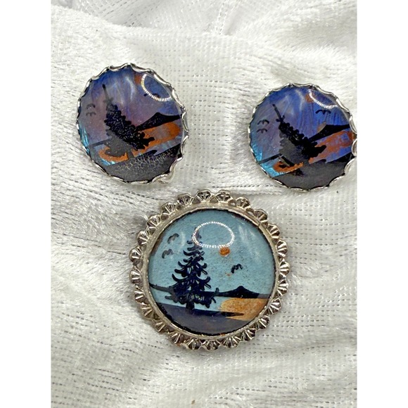 Estate Jewelry - Vintage Butterfly Wing Set Silver Tone Brooch Clip On Earrings‎ Morpho